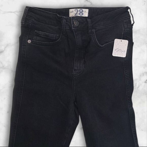 Free People Black Jeans Size 28 NWT - Picture 2 of 10
